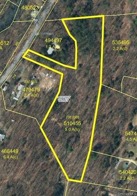 5 Acres of Residential Land for Sale in Pleasant Valley, New York
