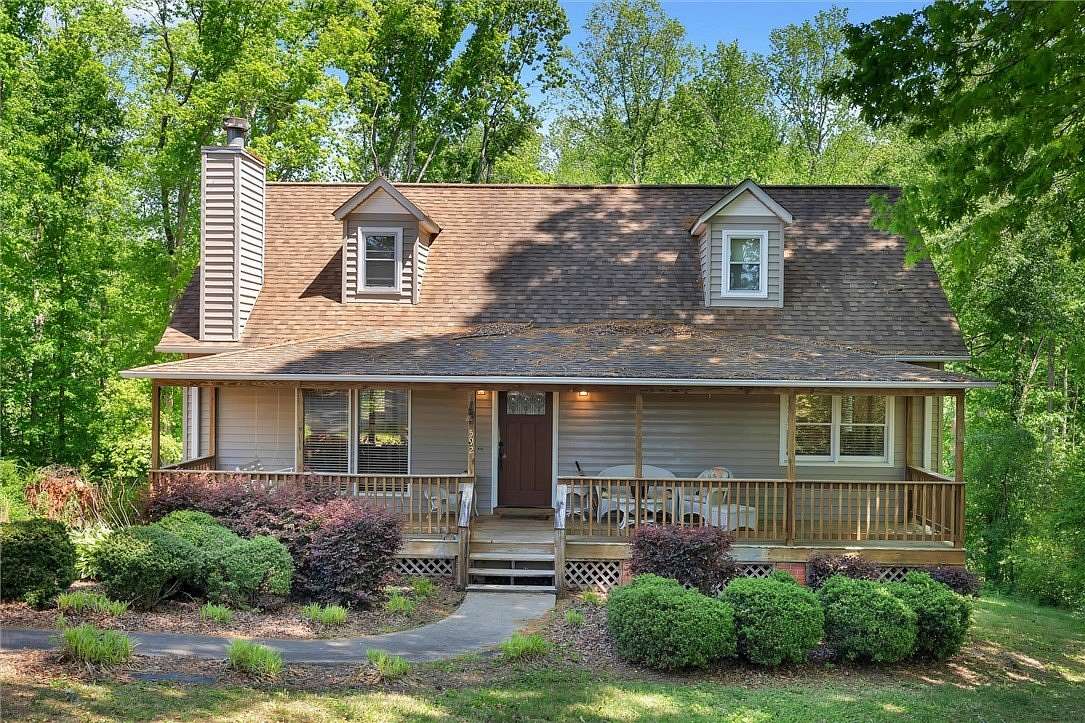 1.58 Acres of Land with Home for Sale in Easley, South Carolina