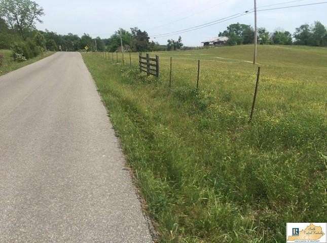 6 Acres of Residential Land for Sale in Tompkinsville, Kentucky