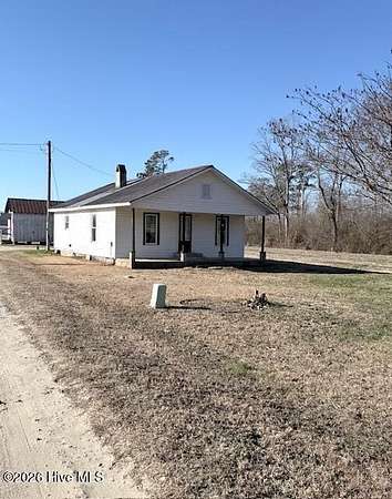 37.4 Acres of Land with Home for Lease in Wilson, North Carolina