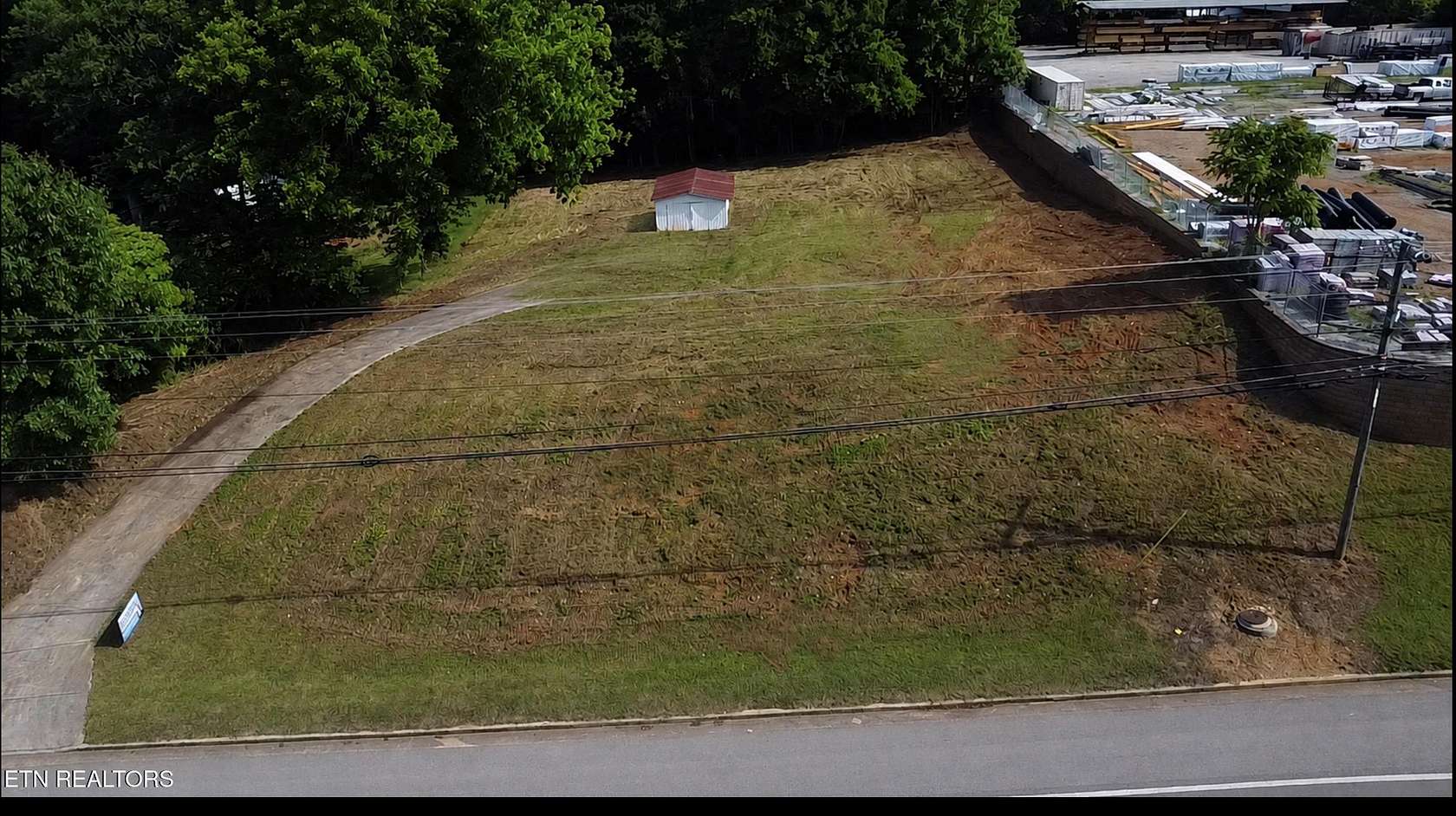 0.98 Acres of Commercial Land for Sale in Vonore, Tennessee