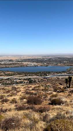 10 Acres of Land for Sale in Palmdale, California