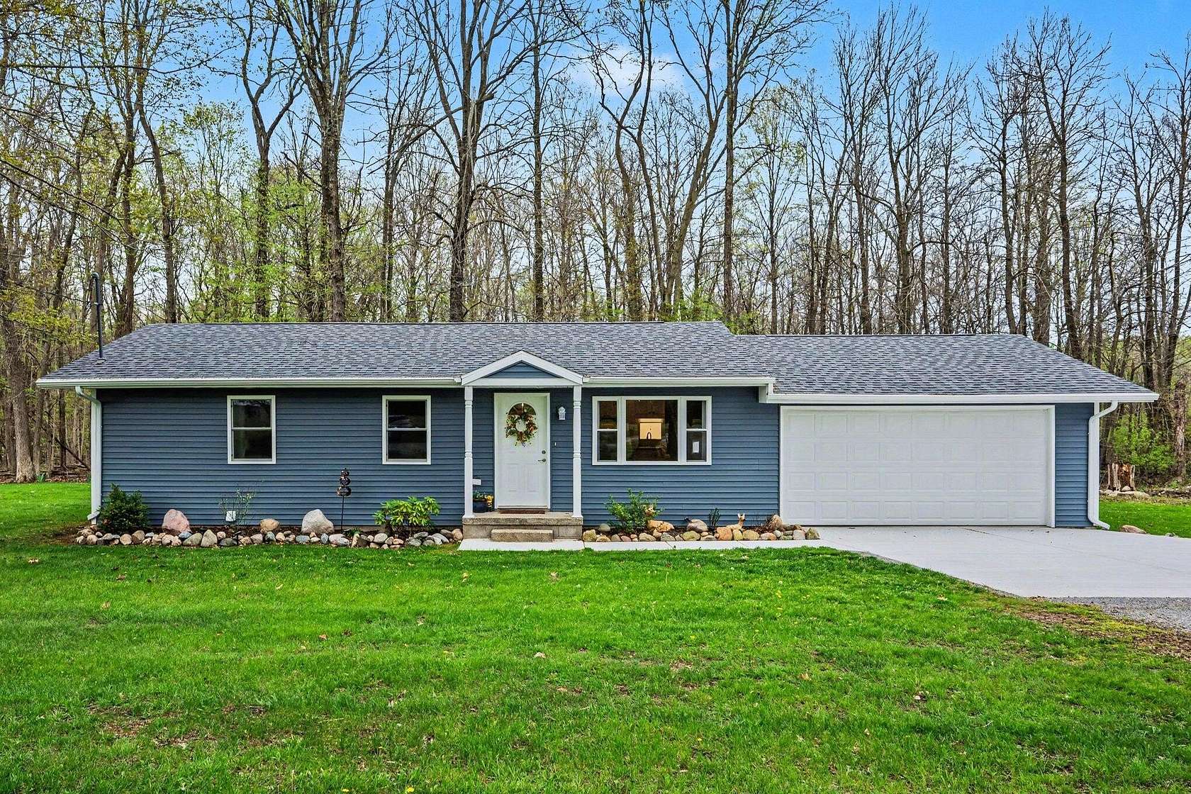 1.6 Acres of Land with Home for Sale in Tekonsha, Michigan