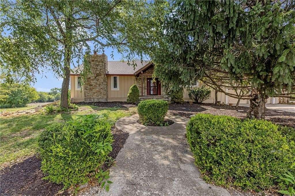 5.8 Acres of Land with Home for Sale in Paola, Kansas