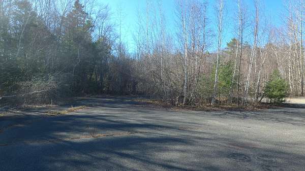 34.1 Acres of Mixed-Use Land for Sale in Rockport, Maine