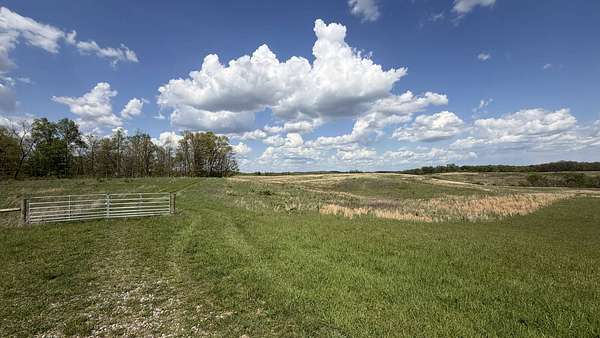 Residential Land for Sale in McArthur, Ohio