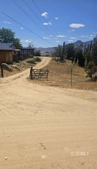 2.5 Acres of Land for Sale in Weldon, California