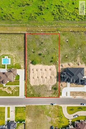 0.95 Acres of Residential Land for Sale in Brownsville, Texas