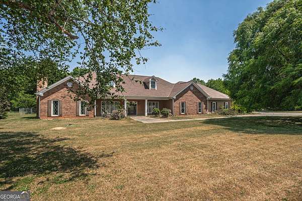 18.9 Acres of Land with Home for Sale in Monroe, Georgia