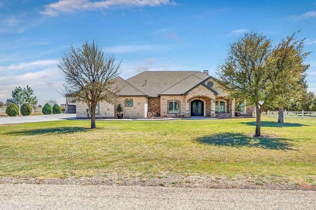 1.7 Acres of Land with Home for Sale in Midland, Texas