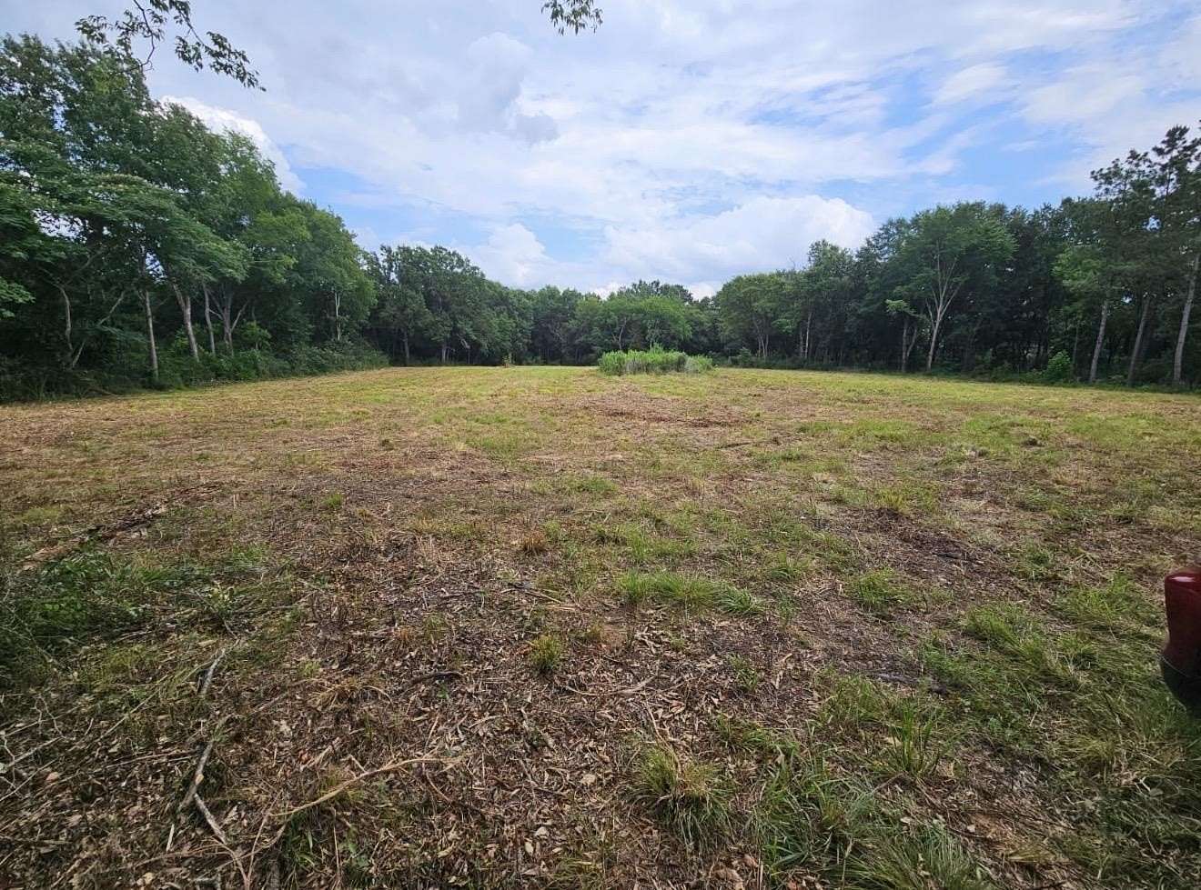 21 Acres of Recreational & Residential Land for Sale in Henderson, Texas