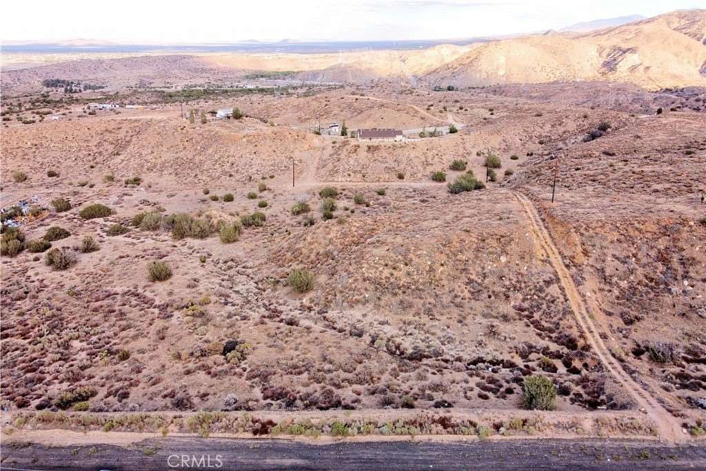 4.6 Acres of Land for Sale in Palmdale, California