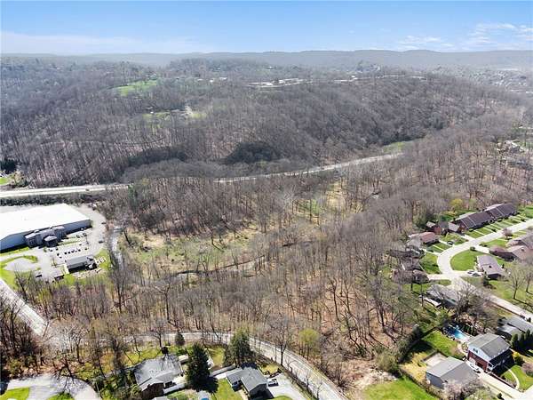 21 Acres of Recreational & Residential Land for Sale in New Kensington, Pennsylvania
