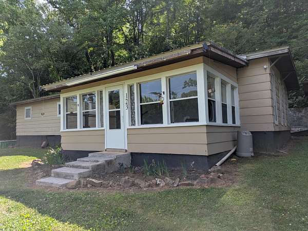 5.7 Acres of Land with Home for Sale in Spring City, Tennessee