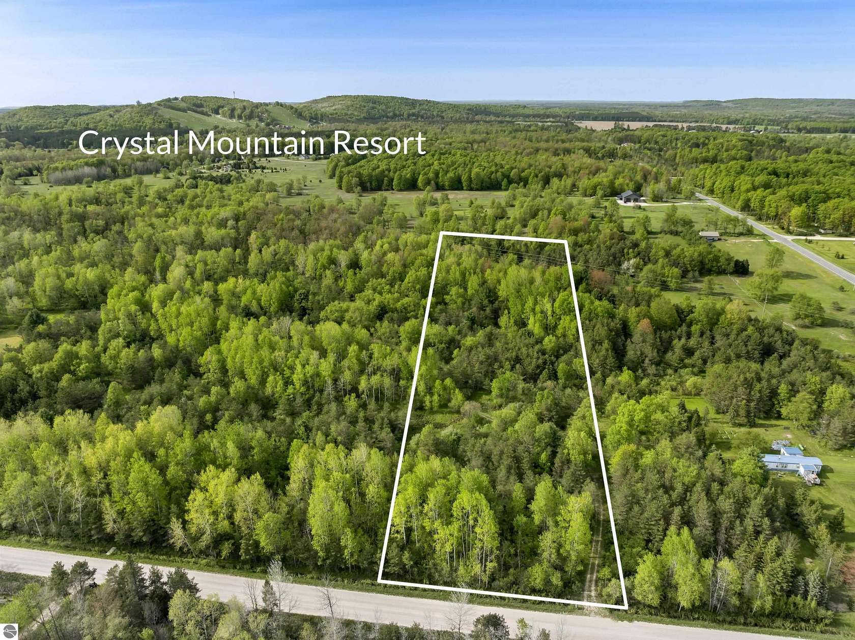 10 Acres of Recreational Land for Sale in Thompsonville, Michigan