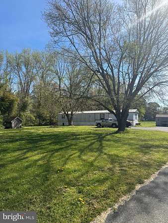 1.55 Acres of Land with Home for Sale in Parsonsburg, Maryland