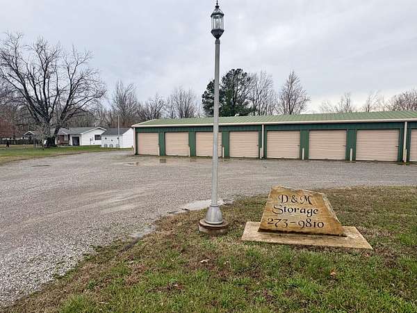 5.39 Acres of Commercial Land for Sale in Eldorado, Illinois