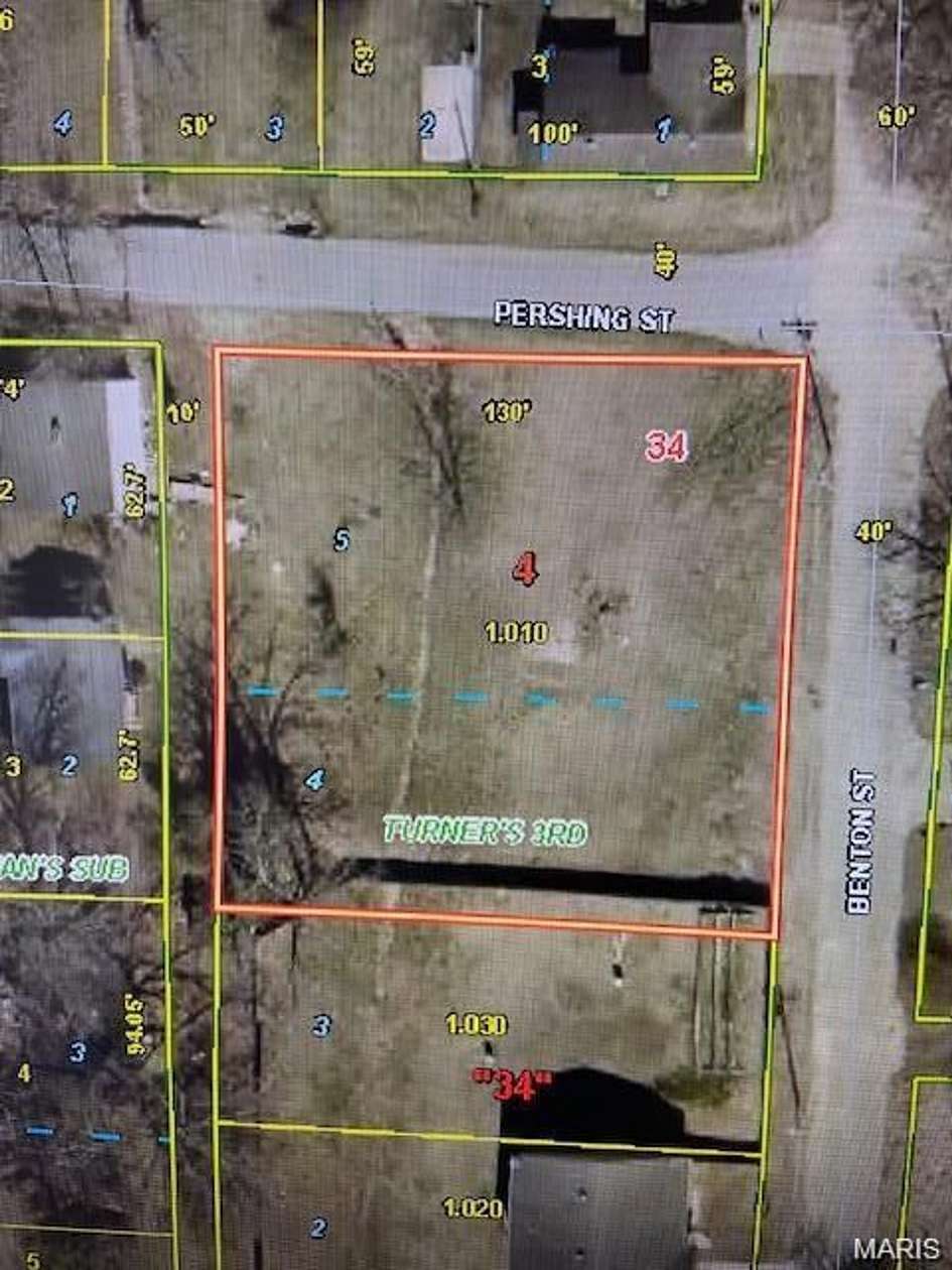 0.42 Acres of Residential Land for Sale in Poplar Bluff, Missouri