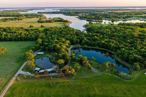 98 Acres of Land for Sale in Yantis, Texas