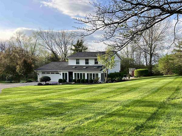 4.7 Acres of Land with Home for Sale in Roanoke, Indiana