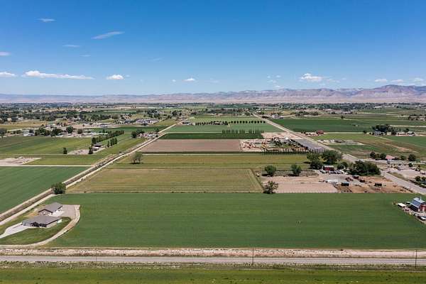 24.5 Acres of Agricultural Land with Home for Sale in Grand Junction, Colorado