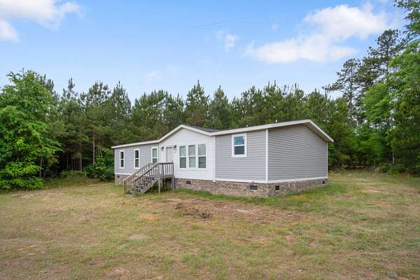 3.5 Acres of Land with Home for Sale in Waynesboro, Georgia