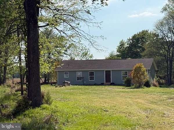 2.4 Acres of Land with Home for Sale in Chestertown, Maryland