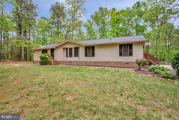 4.46 Acres of Land with Home for Sale in Mechanicsville, Maryland