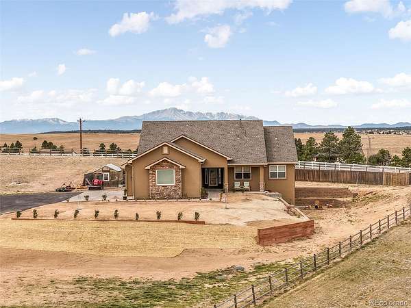 4.48 Acres of Land with Home for Sale in Peyton, Colorado
