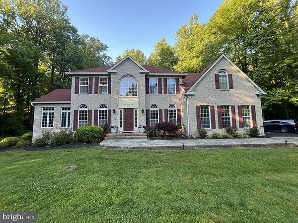 2 Acres of Land with Home for Sale in Gaithersburg, Maryland
