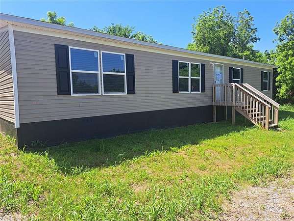 2.5 Acres of Land with Home for Sale in Guthrie, Oklahoma