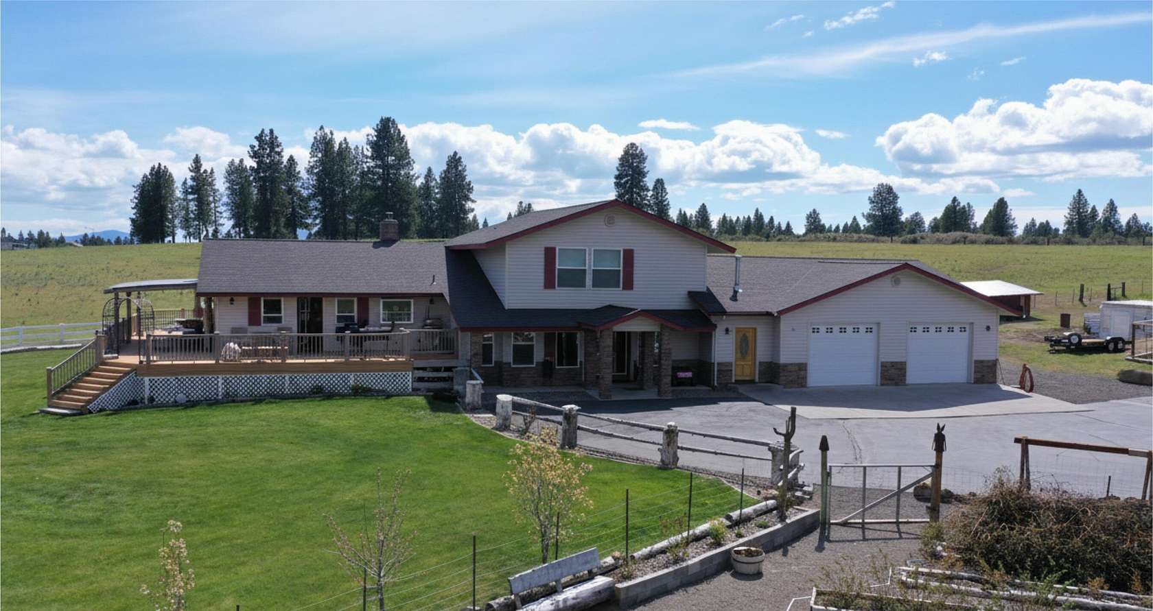 38 Acres of Land with Home for Sale in Chiloquin, Oregon
