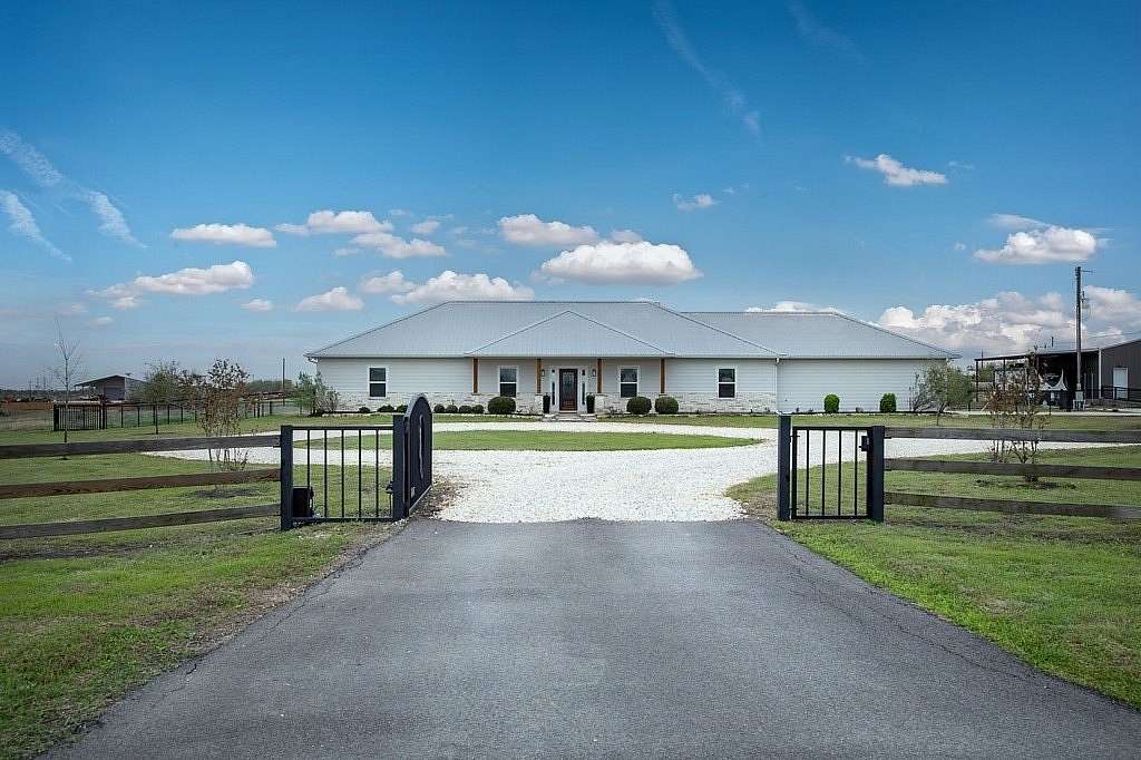 11 Acres of Land with Home for Sale in Brenham, Texas