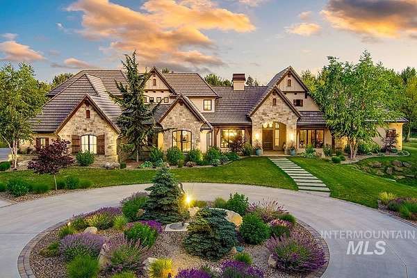 5.82 Acres of Land with Home for Sale in Eagle, Idaho