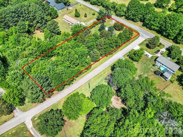 1.7 Acres of Land with Home for Sale in Lake Wylie, South Carolina