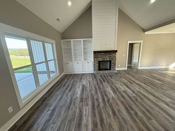 3 Acres of Land with Home for Sale in Ringgold, Georgia