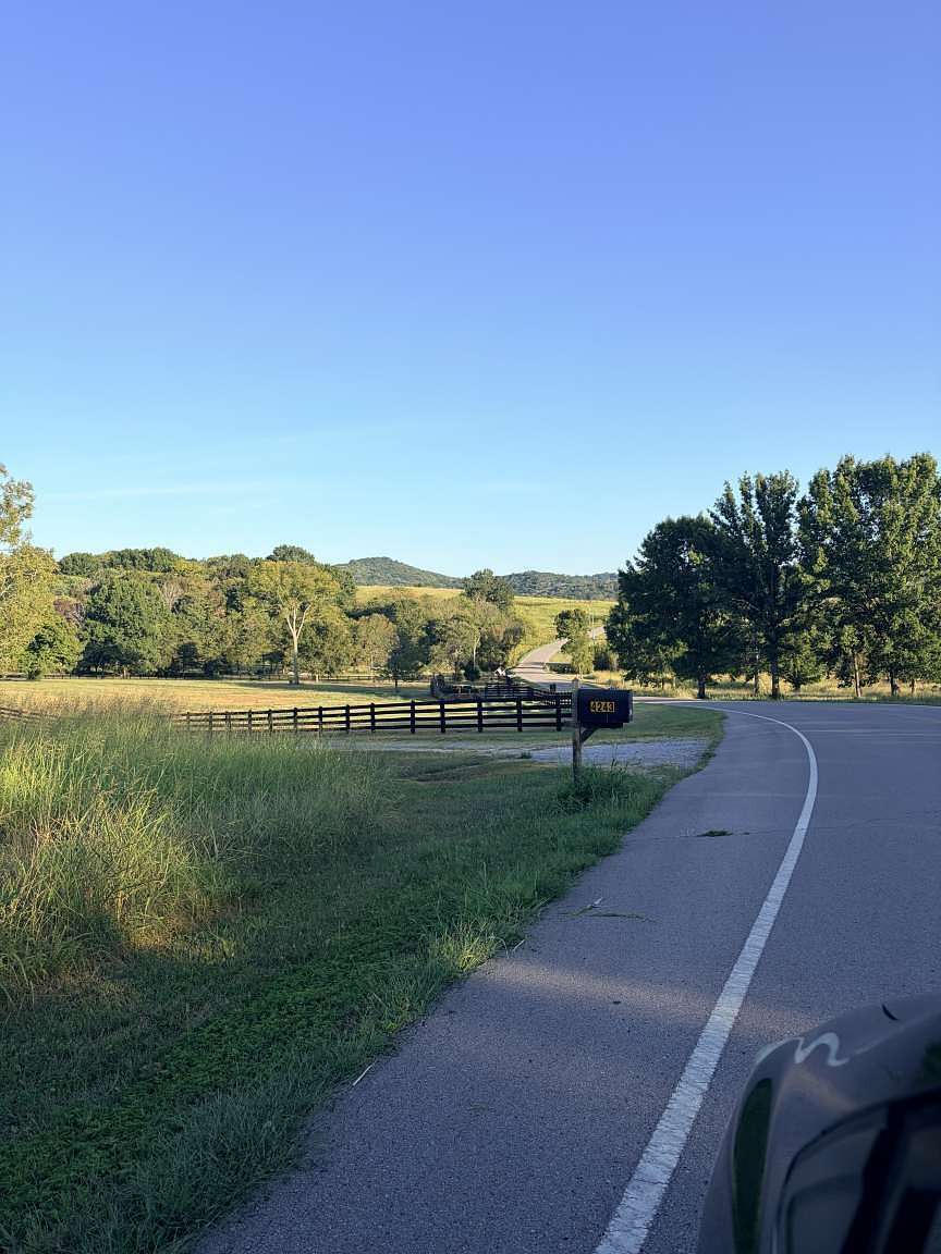 18.2 Acres of Land with Home for Sale in Lebanon, Tennessee