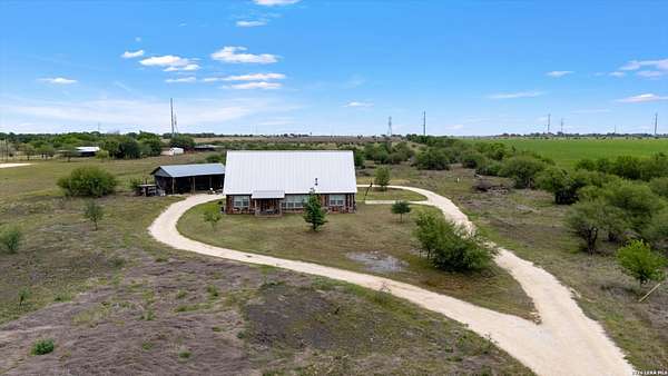 16 Acres of Land with Home for Sale in Marion, Texas