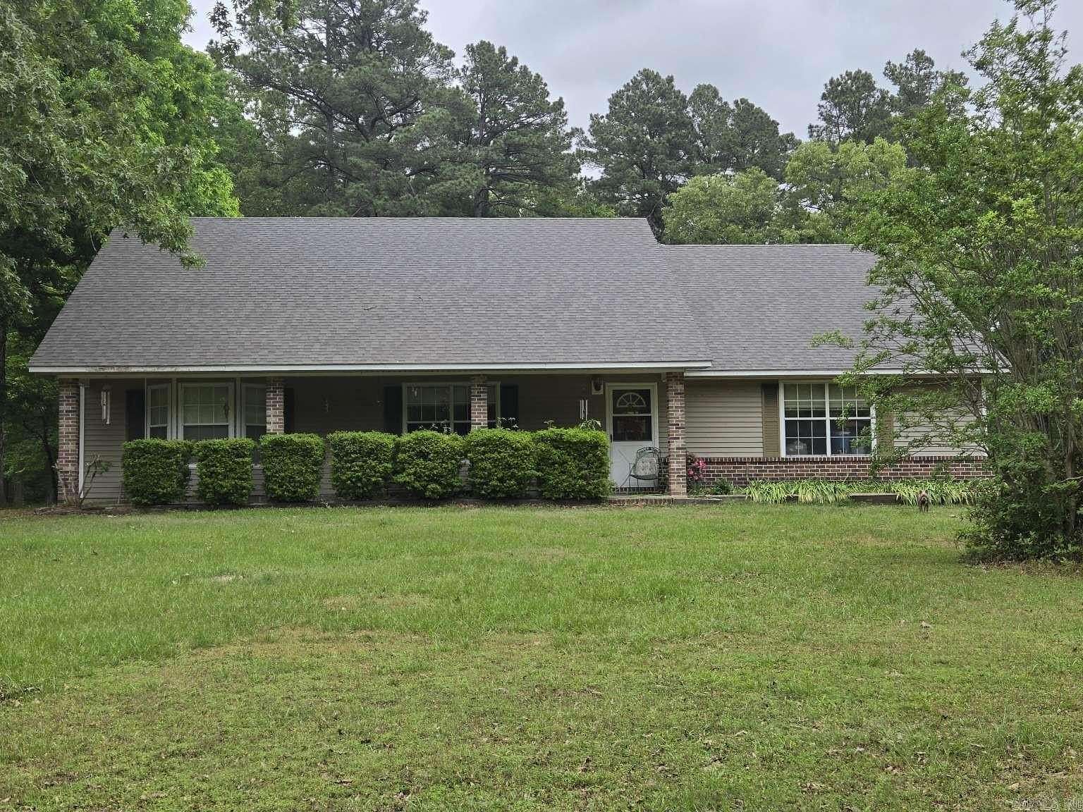 4.52 Acres of Land with Home for Sale in Fordyce, Arkansas