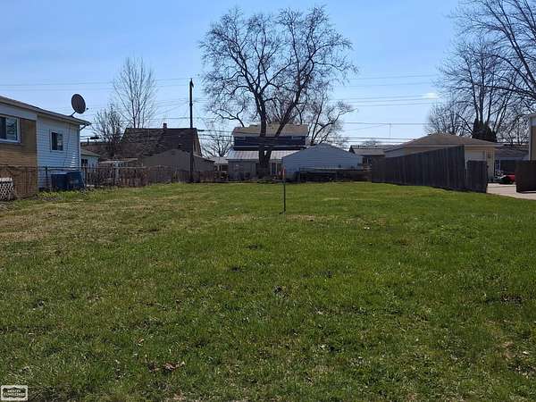 0.14 Acres of Residential Land for Sale in St. Clair Shores, Michigan