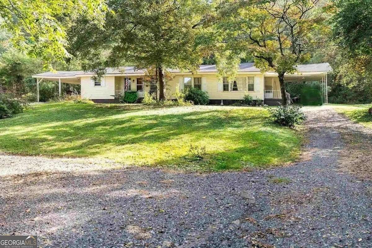 2.33 Acres of Land with Home for Lease in Rome, Georgia