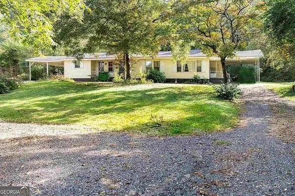 2.33 Acres of Land with Home for Lease in Rome, Georgia