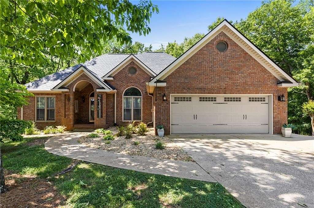 1.5 Acres of Land with Home for Sale in Jasper, Georgia