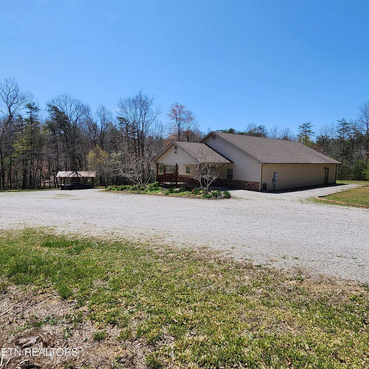 1.4 Acres of Residential Land for Sale in Monterey, Tennessee
