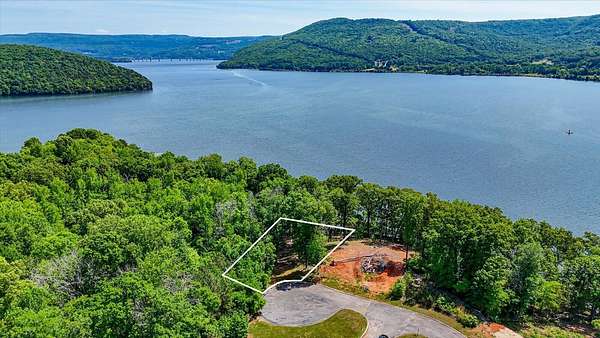 0.43 Acres of Residential Land for Sale in Jasper, Tennessee