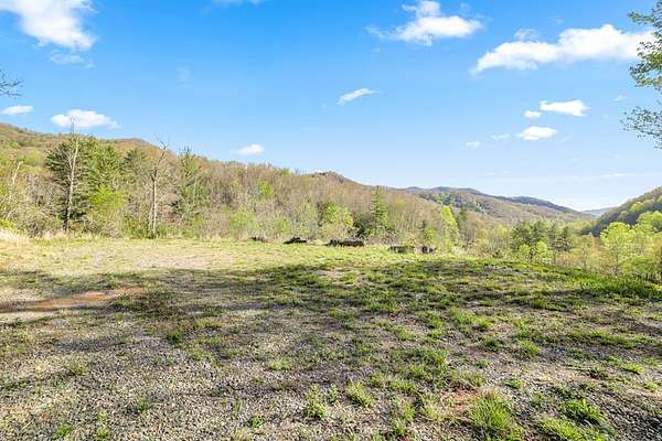 8 Acres of Residential Land for Sale in Topton, North Carolina