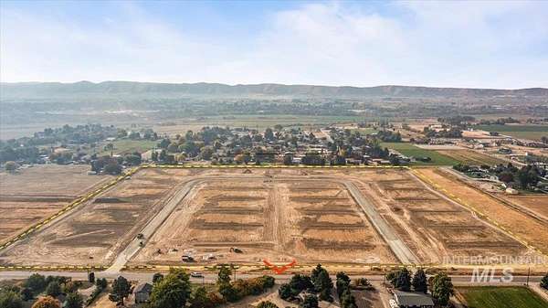 1 Acre of Residential Land for Sale in Emmett, Idaho