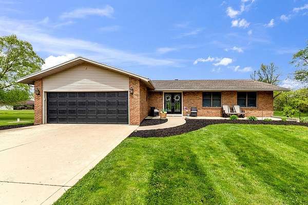 1.79 Acres of Land with Home for Sale in Mansfield, Ohio