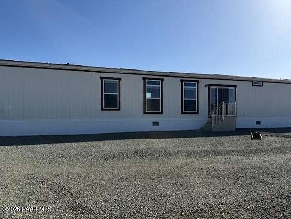 4.76 Acres of Land with Home for Lease in Dewey-Humboldt, Arizona