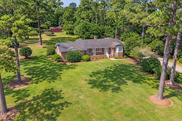 4.32 Acres of Land with Home for Sale in Moultrie, Georgia